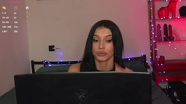 Olivia_Faye live cam on StripChat