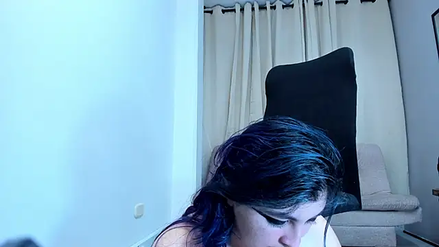 Violeta_Tepes live cam on StripChat