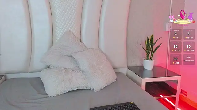 alina_stark webcam