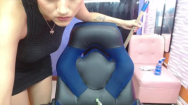 emily_rz1 webcam