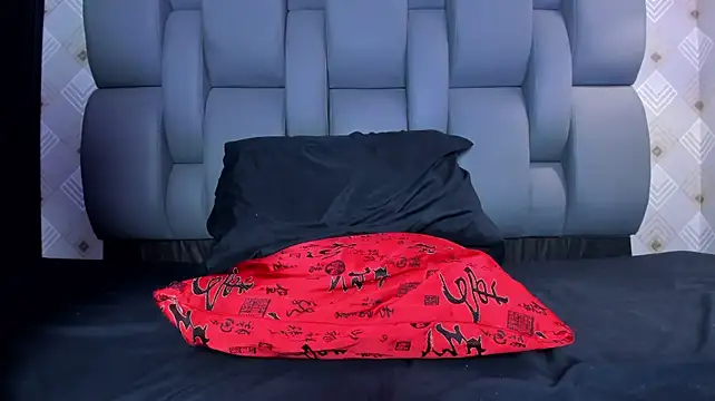 Trinity-presley webcam