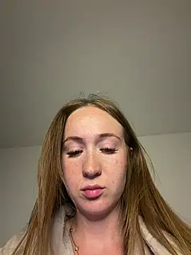 Freyastimeee webcam