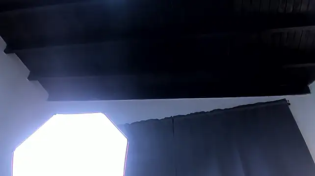 celeste_bunny18 webcam