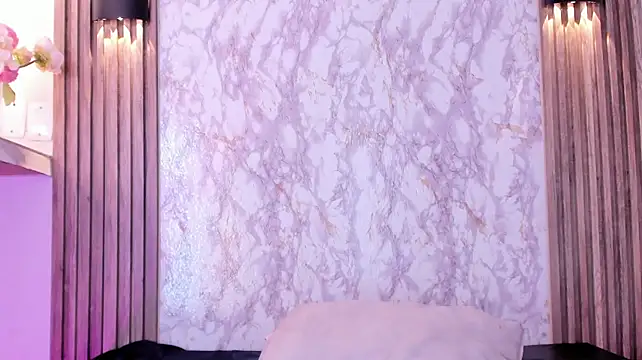 Mia_233_ webcam
