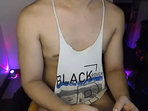 Hot_Muscle69