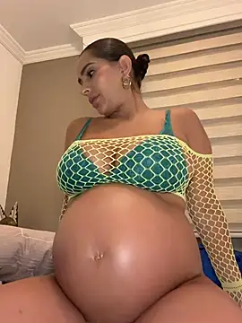 Mau_White