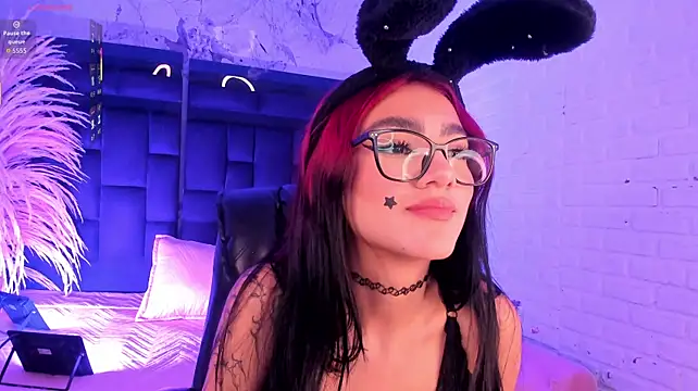Nezukoo_1 live cam preview