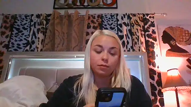 winniiewhimsical webcam