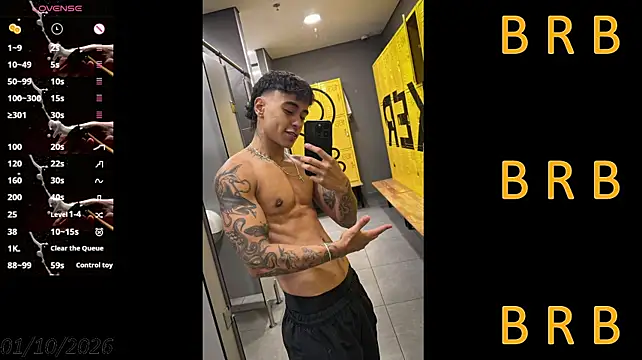 Ftm_xxxperiencie live cam on StripChat