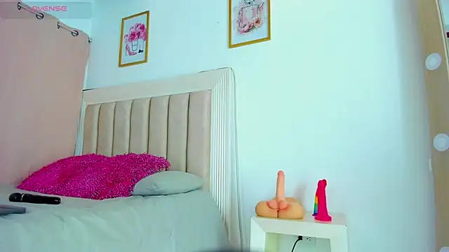 fabianacutee live cam on StripChat