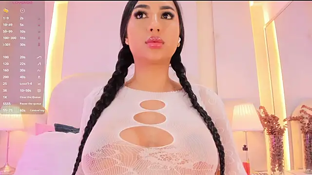 SalomeeBell webcam