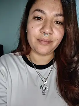 samm_curvy webcam