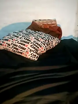 big__bearrr webcam
