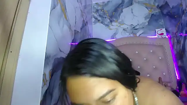 violetaass live cam preview