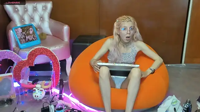 Skinygirl