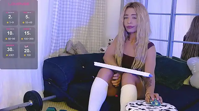 SarahRaynex webcam