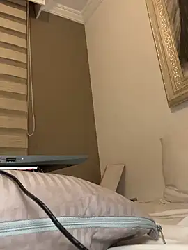 Webcam en directo de la chica Mau_White