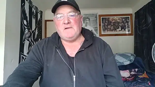 KINKYBLUEYES69