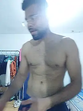thom_1 live cam on StripChat