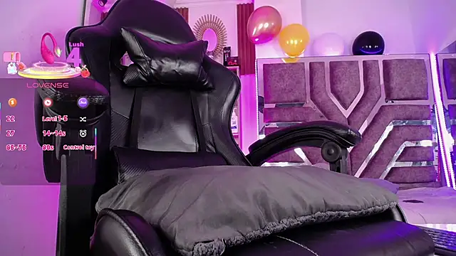 Eva_Walkerr_