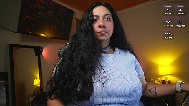 coraline_latin webcam