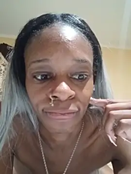 Jasmine_FullsShine webcam