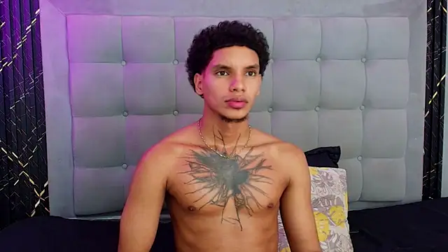 kai_storm77 webcam