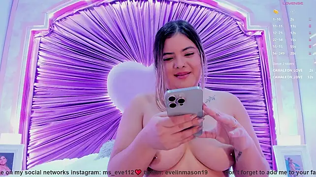 EVELIN_MASON webcam