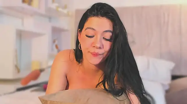 MiiaParker6972