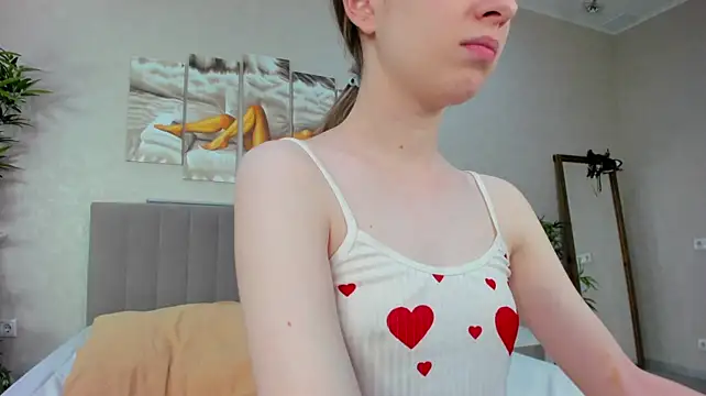 Camilla_Kelly webcam