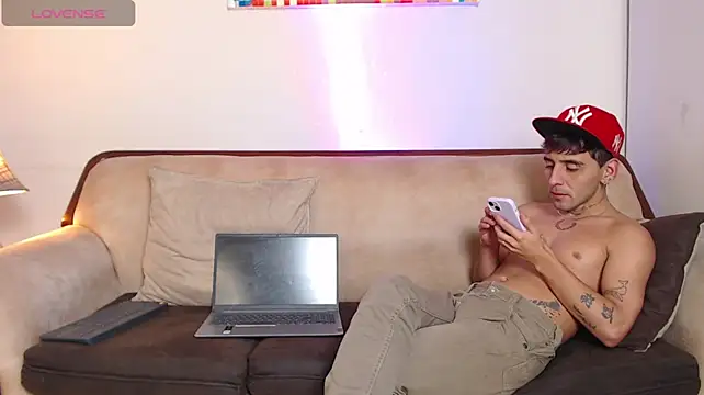 SpicyBoys_X webcam