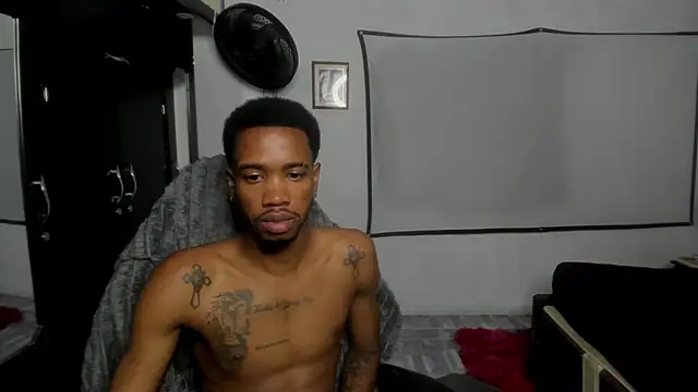 Kofi_exotic_2 webcam