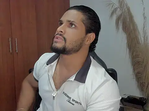 evansdark01 webcam