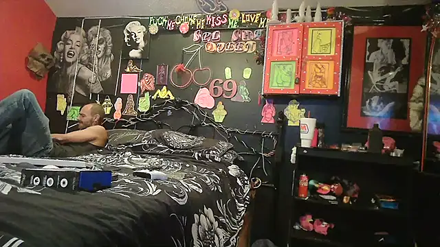 DaddyAndSplashQueen webcam