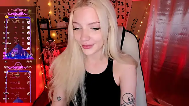 AnyaTaylor_