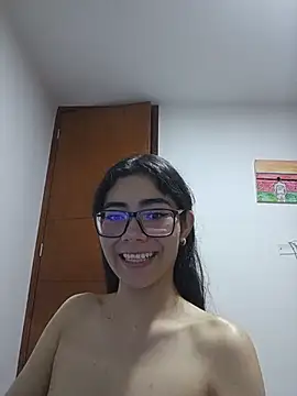 anne_noire live cam on StripChat