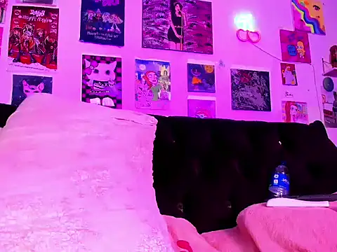 Cherrypieuwu webcam