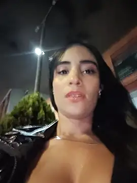 karolyne_babee webcam