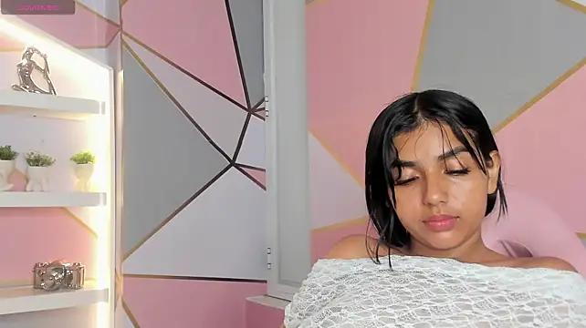 Princess_little live cam on StripChat