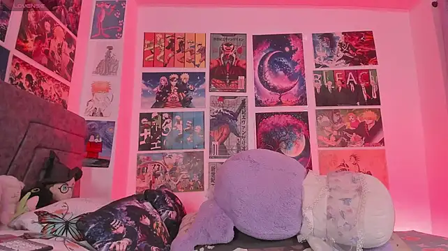MissCurvyTop