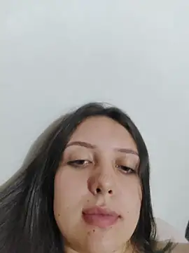 Bella_Karoline