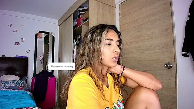 collins_megan96 live sex cam