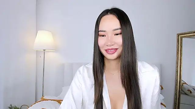 NaomiYuu webcam