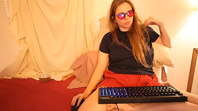 xxpixeyxx webcam