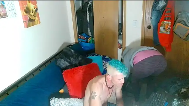 stich_wants_babmi webcam