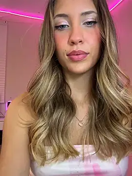 fanyabbey (F young) - Doggy pose off panties + open ass🍑😳