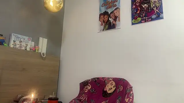 ChocolateCakeQueen webcam