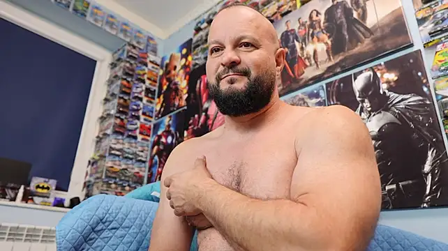 Muscle_Bear webcam