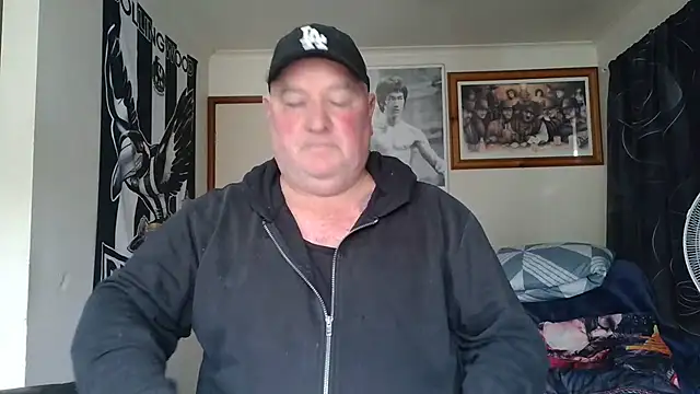 KINKYBLUEYES69 webcam