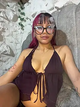 Maddy_w webcam